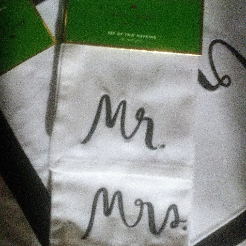 NWT Kate Spade Mr and Mrs napkins and placemat.